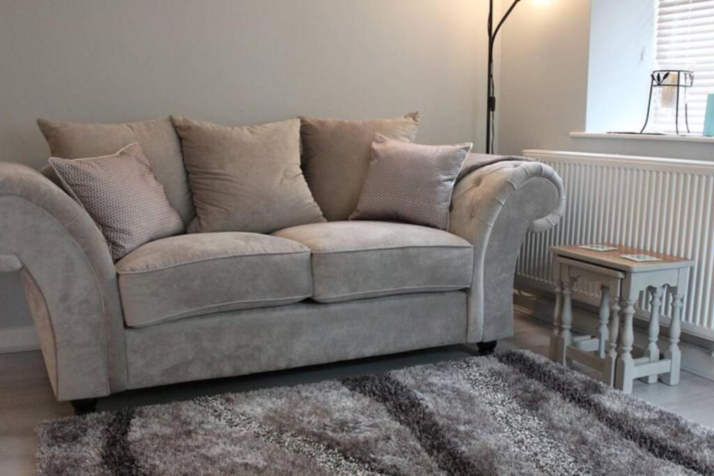The Little Acorn Apartment Lydney Luaran gambar